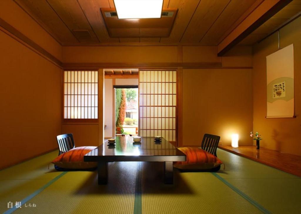 Wajoen Hotel Fuefuki Szoba fotó